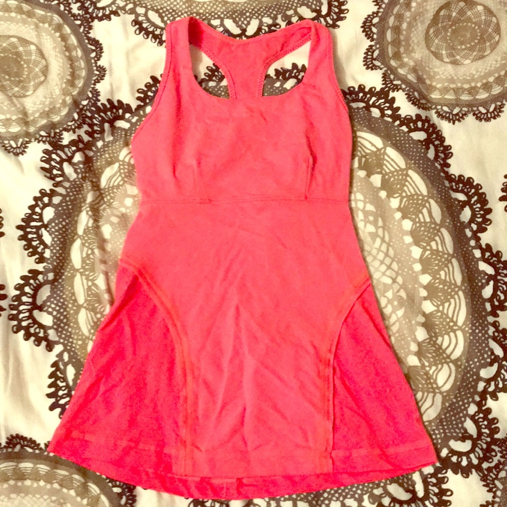 Lululemon workout tank top in Pizzaz Neon Orange